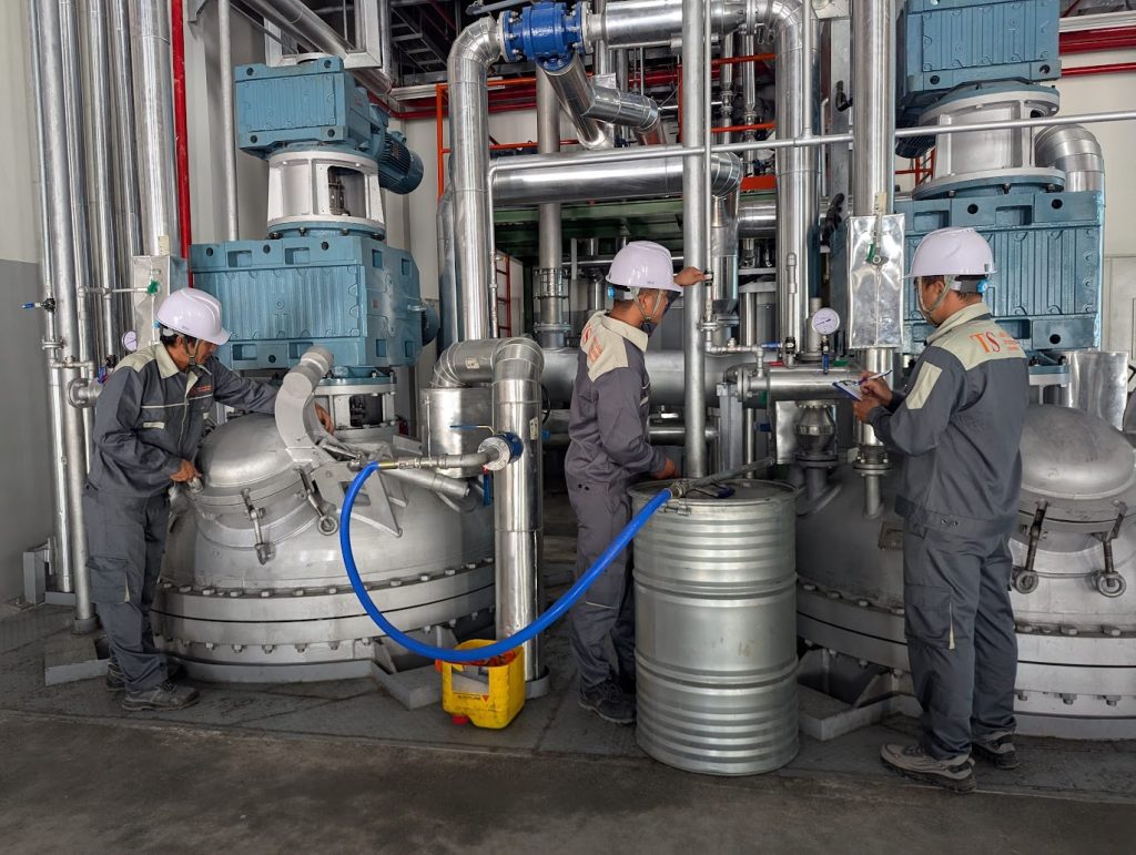Sản xuất và kiểm soát chất lượng mỡ bôi trơn OEM tại nhà máy